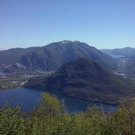 アパート Paradiso Sul Maggiore *