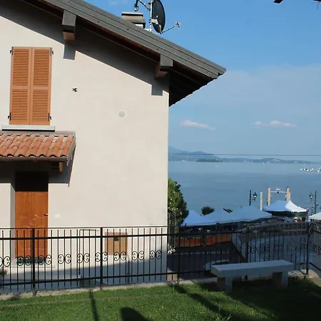 Paradiso Sul Maggiore アパート バヴェーノ