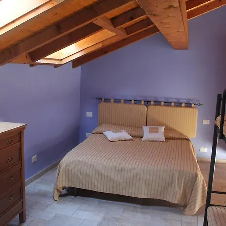 Paradiso Sul Maggiore アパート