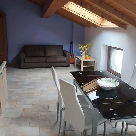 Paradiso Sul Maggiore アパート