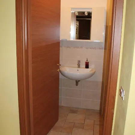 アパート Paradiso Sul Maggiore *